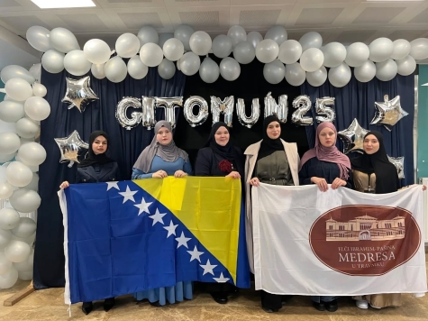 Maturantice Medrese na konferenciji u Istanbulu
