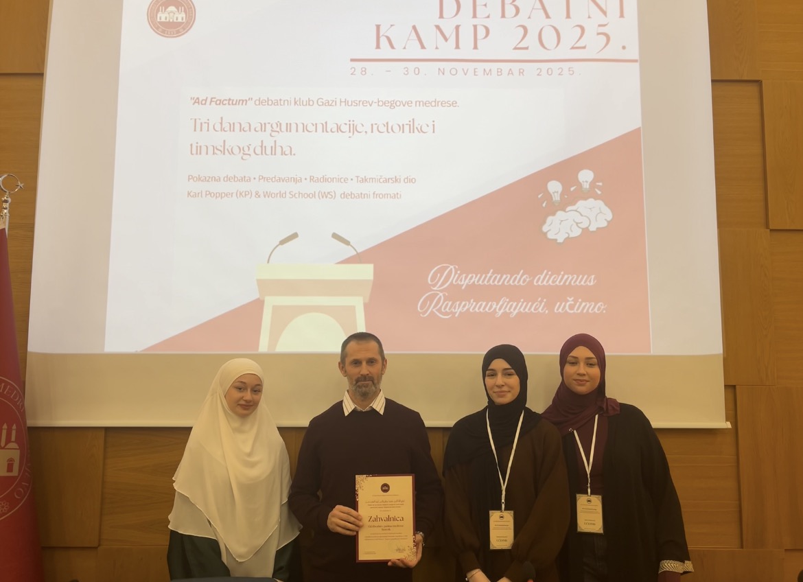 Učenici Medrese učestvovali na Debatnom kampu u Sarajevu